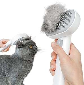 【Professional Cat Hair Brush】Perfect gift for pet owners, vets, and pet groomers. Using this cat brush for long haired cats on a regular basis can gently and effectively remove loose hair, tangles, knots, dander and trapped dirt. Suitable for short, medium or long, thick, thin or curly haired dogs/cats/rabbits, making your pets shiny and healthy.
【Skin-friendly Massage Needles】The mental pins on the cat brush with release button have round rubber tips on the ends. As a cat deshedding brush, it's perfect for shedding and massaging your pets without scratching your pet's skin, even the sensitive skin. After use, you can hang it with the silicone loop strap to protect the bent needle.
【Upgraded High Quality Material】The our long hair cat grooming brush made of durable 304 stainless steel and fine ABS material. Our wire bristles is 1.2 times as thick as bristles of other deshedding brush for cats. More sturdy and not easy to deform, can be used for a long time. 150° bent needles designed to penetrate deep into the coat are really easier to groom the undercoat well.
【One-click Cleaning Button】After brushing your pet, simply click the button. The shutter will pop out, separating the brushed hair from the metal needle, then wipe the hair off. The button of cat shedding brush on the handle saves time and energy when grooming and cleaning.
【SUPPORT · 365 Days】If the pet hair brush have any problems during use, we will provide you with replacement or 100% money back. And we have a professional customer service team and pet experts to provide you with the pre-sales and after-sales service. aumuca is always at your side.